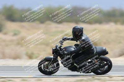 media/May-05-2025-Moto Forza (Mon) [[3c1838c5e5]]/2-B Group/Session 3 (Panning Test Turn 14 Inside)/